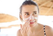 10 Best SPF Moisturizers for Oily Skin to Combat Acne best SPF moisturizer for oily skin