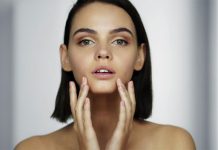 10 Best Oil-Free Lotions for Acne and Oily Skin best oil-free lotion for acne prone or oily skin